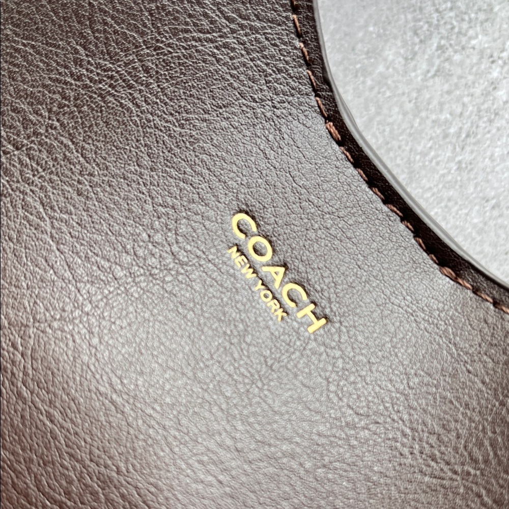 Coach Brown Leather Shoulder Bag - Picture 3 of 4